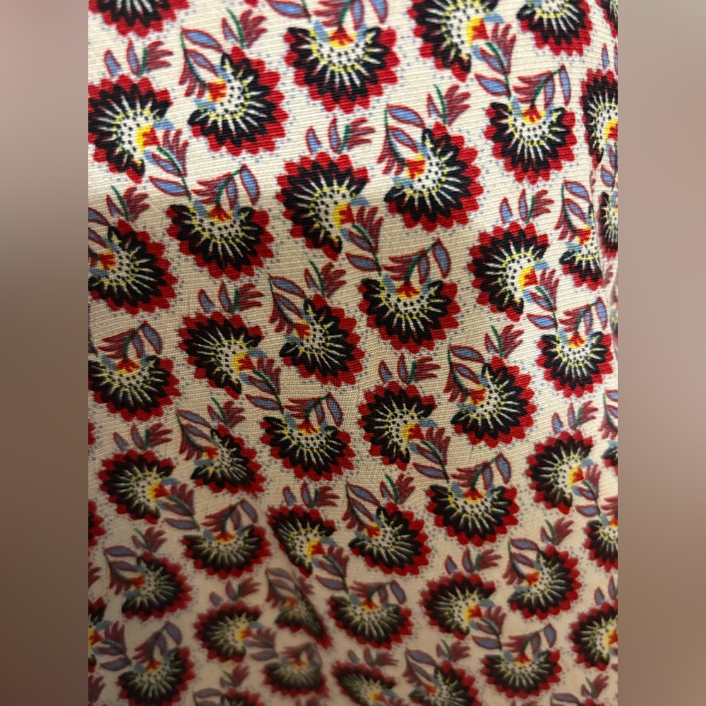 Cabi Patterned Tank Top - Picture 5 of 5